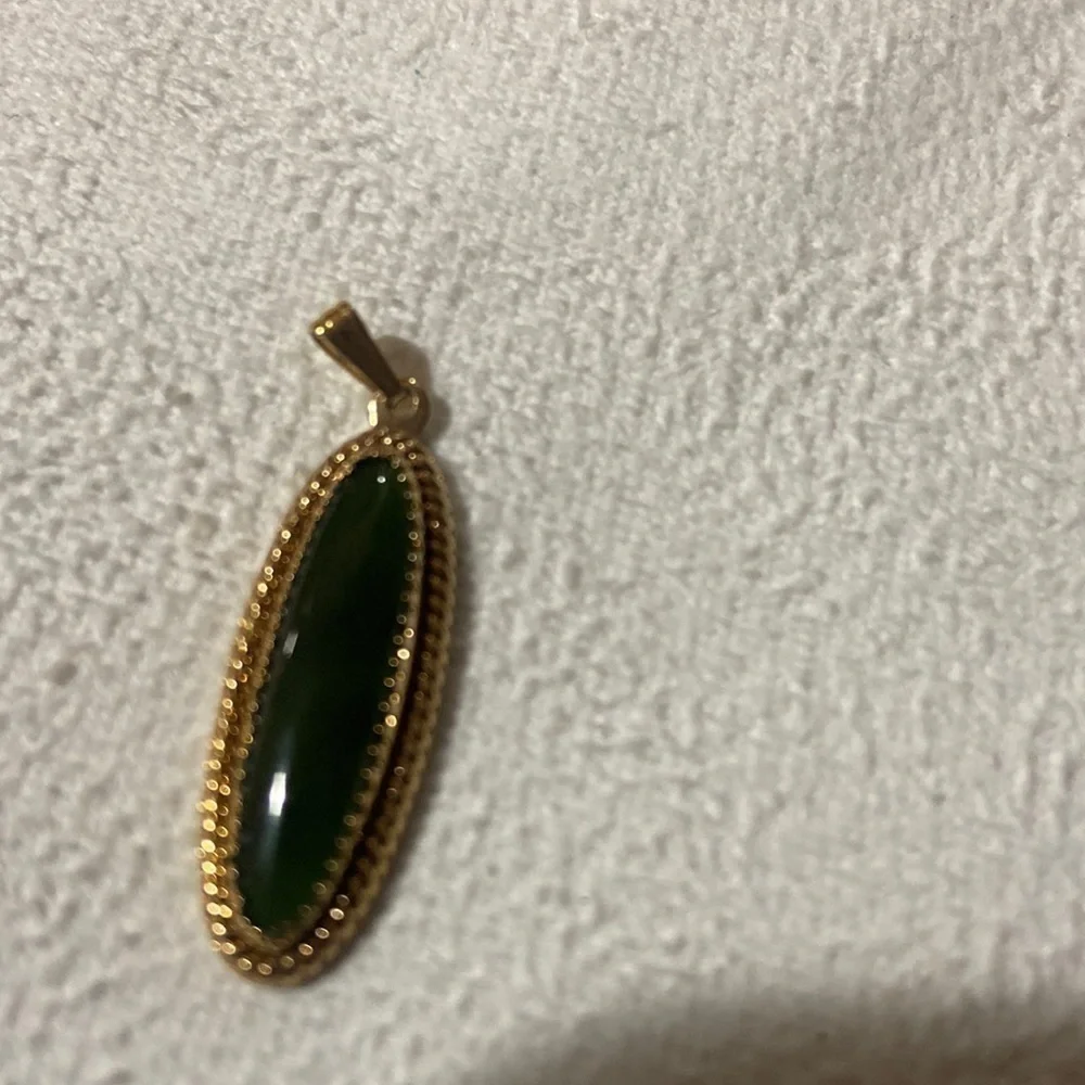 Green  Pendant vintage​